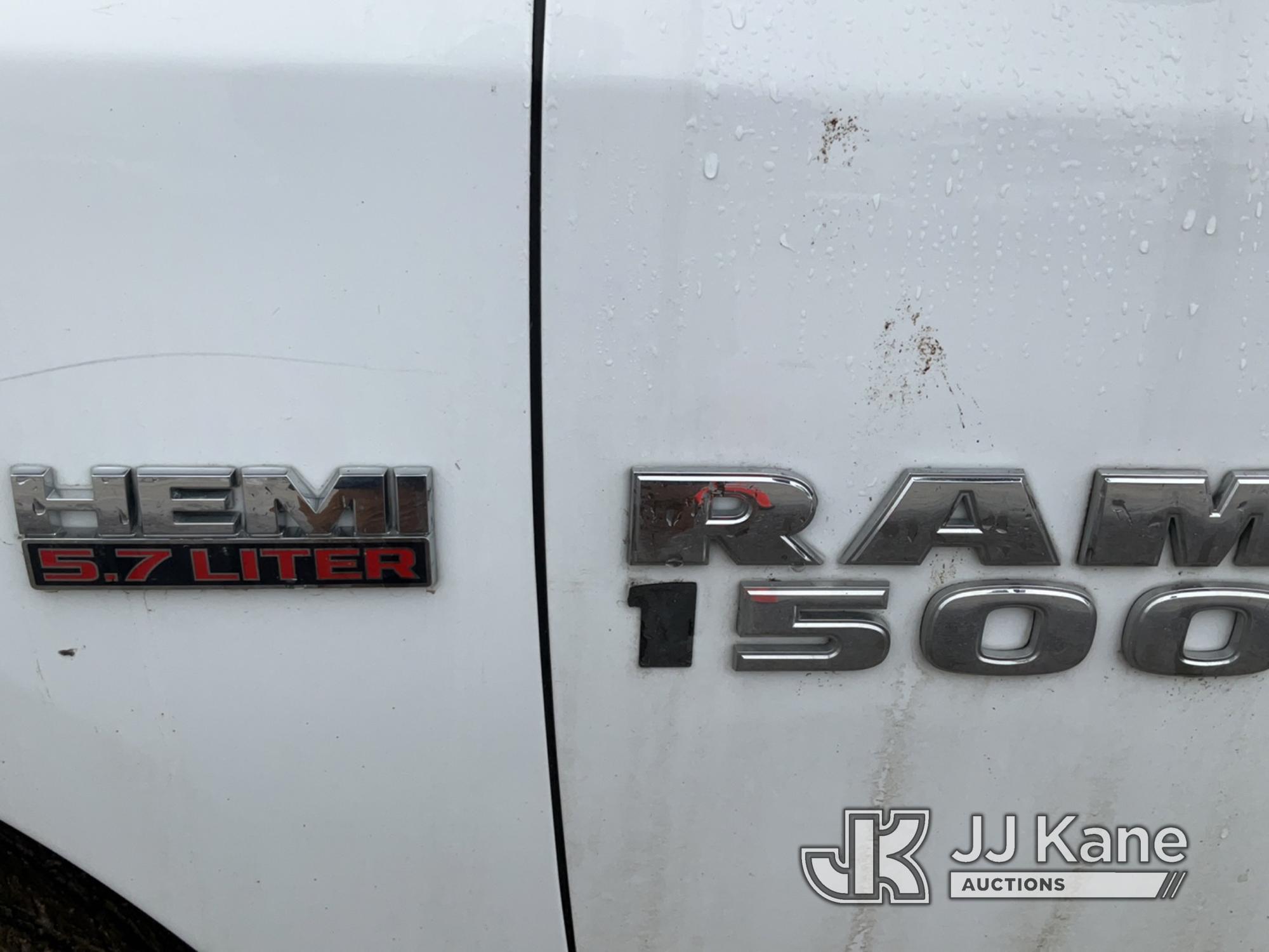 (Charlotte, MI) 2015 DODGE RAM 1500 4x4 Quad-Cab Pickup Truck Runs, Moves, Engine Light