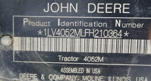 2015 JD 4052M MFWD DSL. TRACTOR (OPEN STATION) W/ JD D170 HYD LOADER