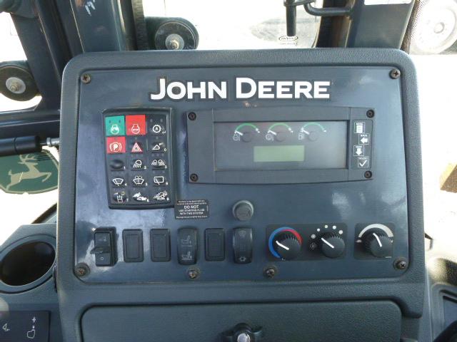 13 John Deere 310SK Backhoe (QEA 4368)