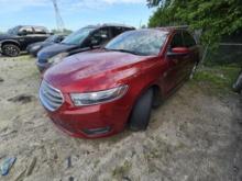 2015 Ford Taurus Tow# 14652