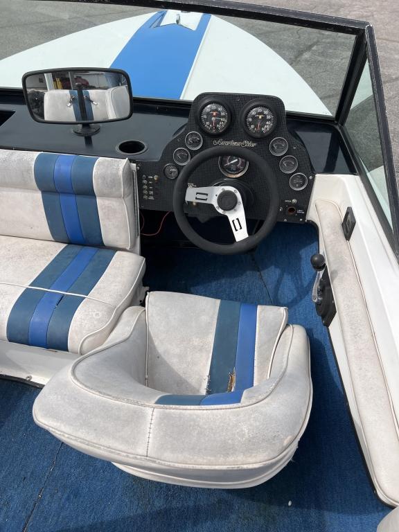 1988 American Skier Runabout Open Boat