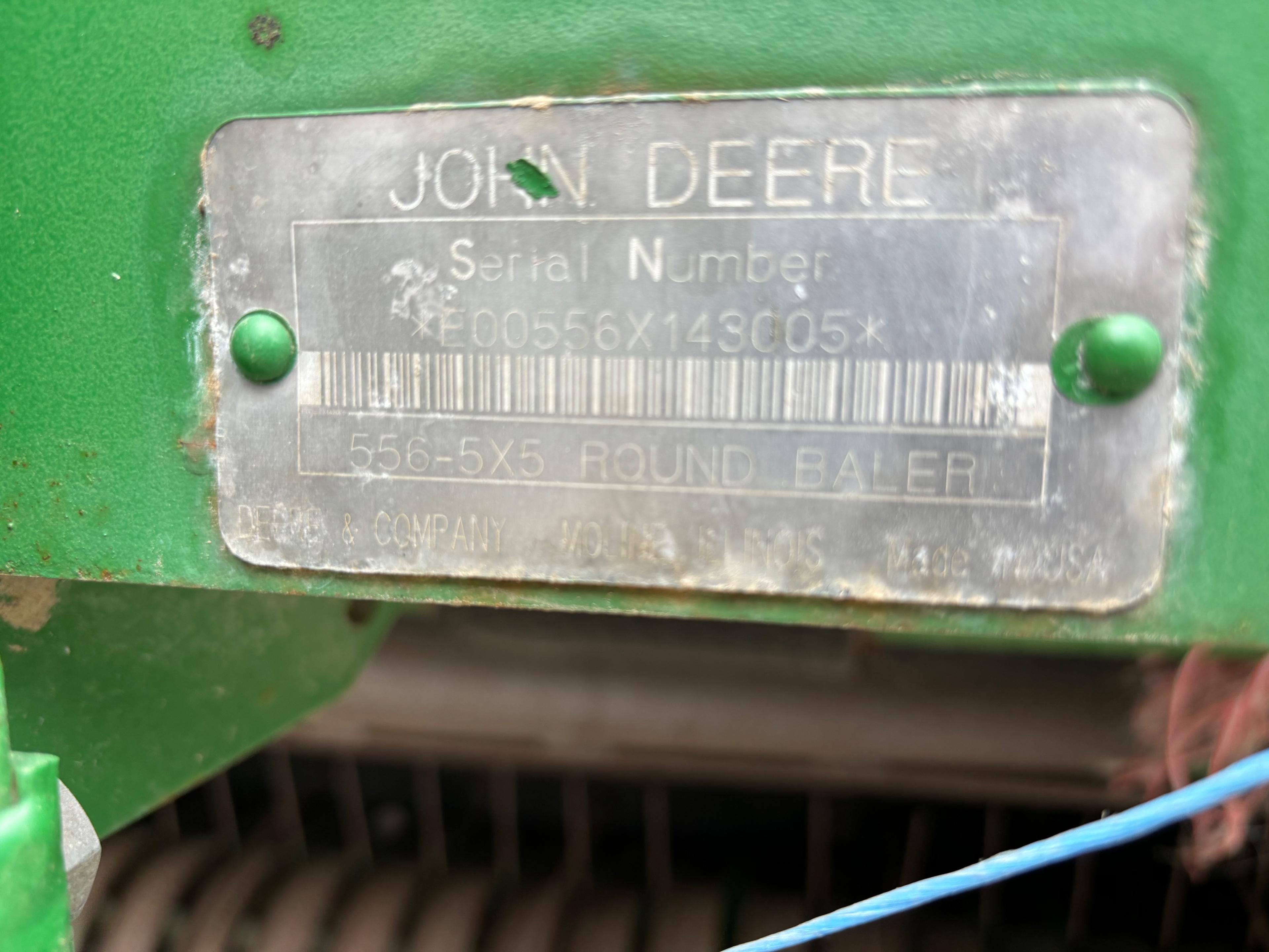 John Deere 556 Hay Baler