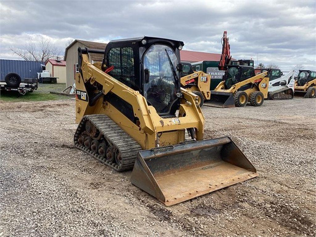 2019 CATERPILLAR 257D SKID STEER LOADER