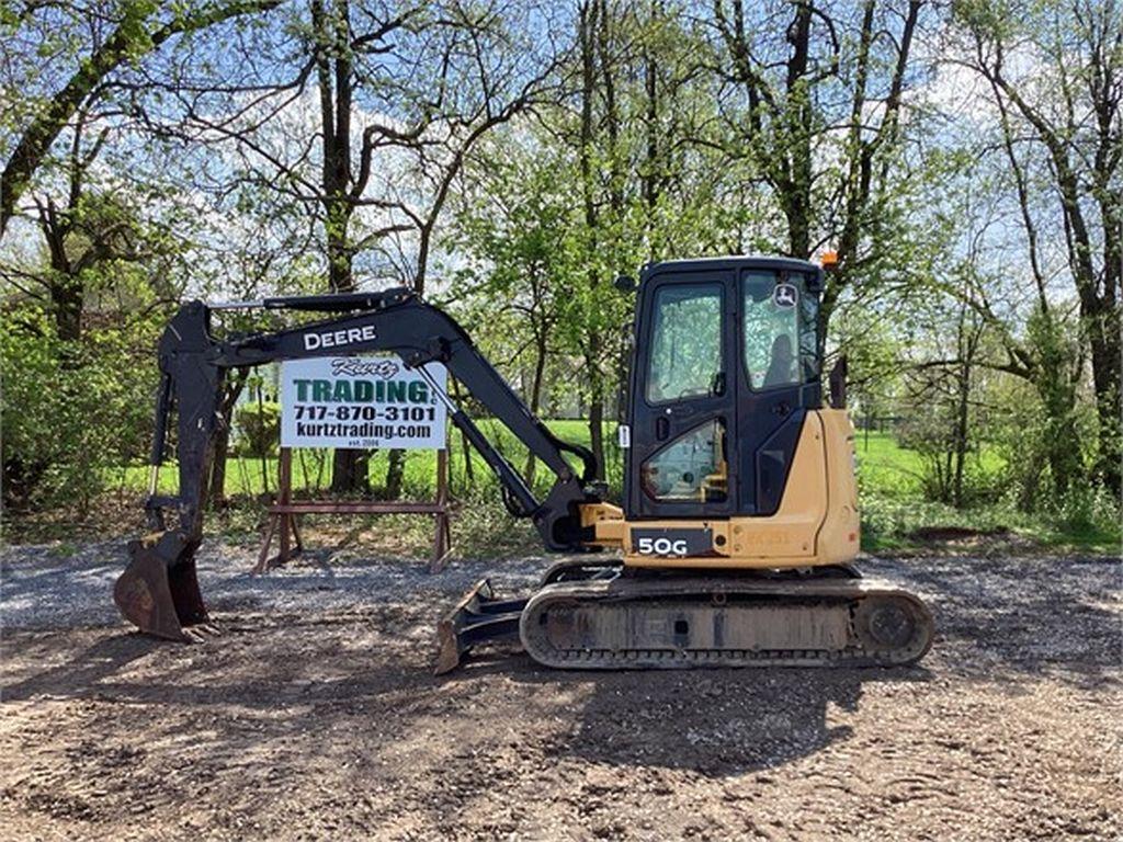 2016 DEERE 50G MINI EXCAVATOR