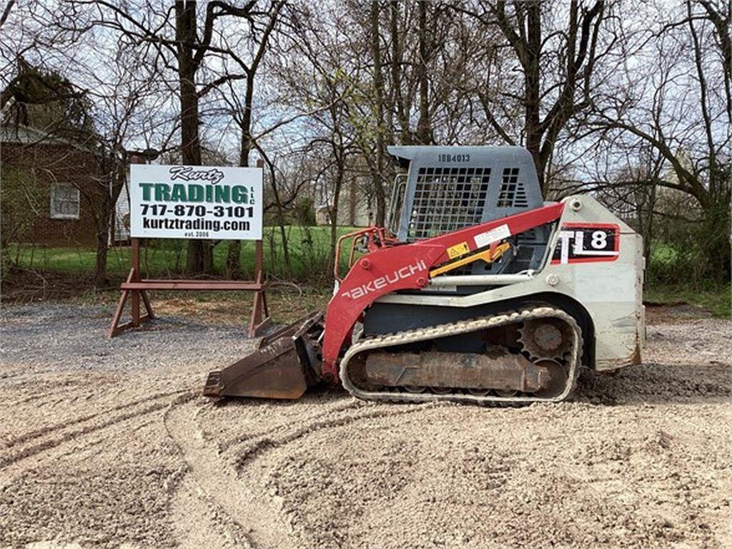 2018 TAKEUCHI TL8 SKID STEER LOADER