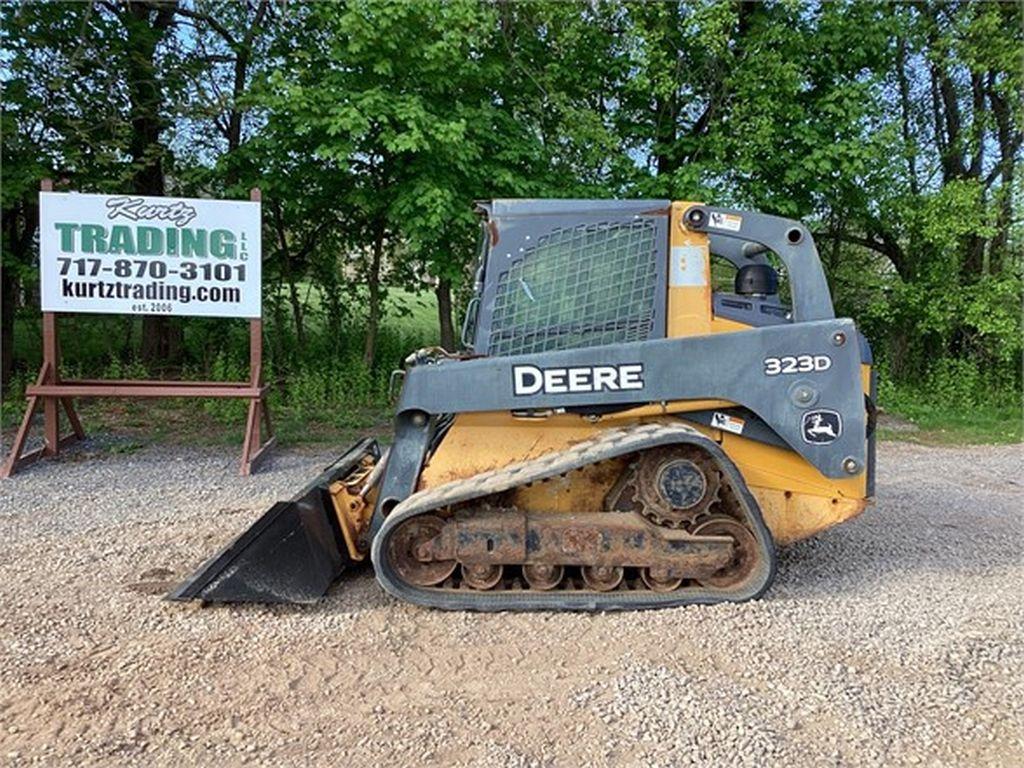 2014 DEERE 323D SKID STEER LOADER