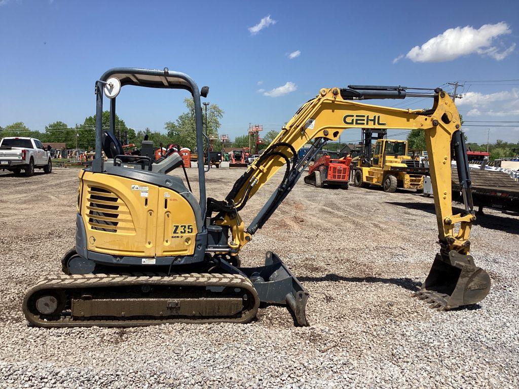 2017 GEHL Z35 MINI EXCAVATOR