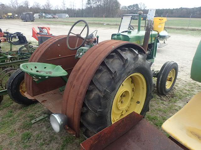 John Deere BR, new tires, "runs good"