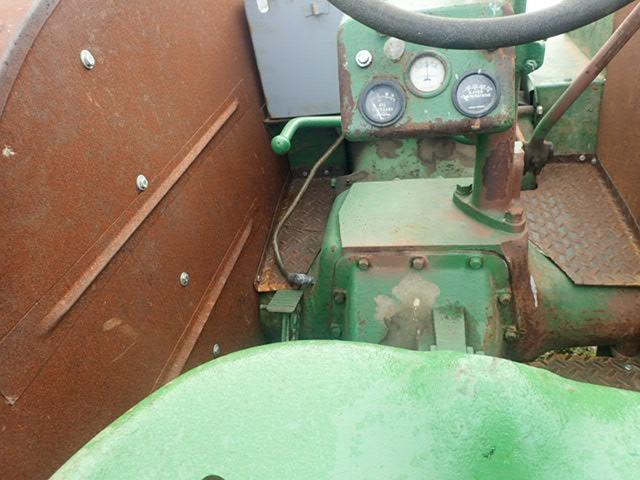 John Deere BR, new tires, "runs good"