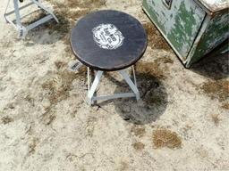 FORD Stool