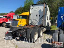 2012 Freightliner Cascadia 125 Sleeper Truck