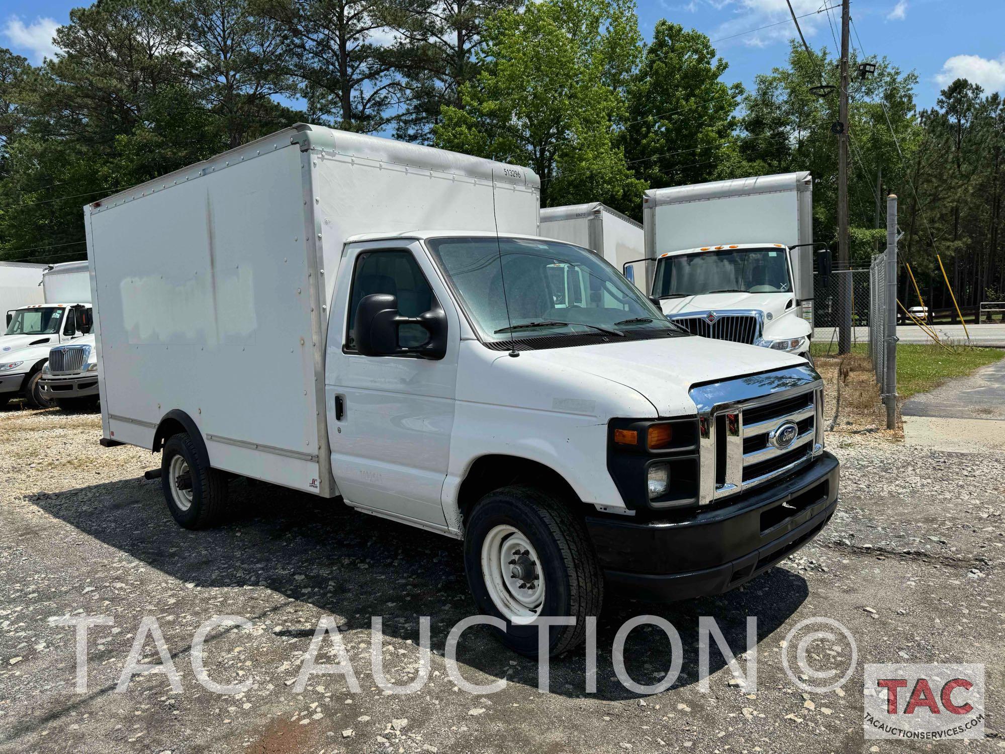 2015 Ford E-350 12ft Box Truck