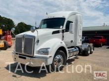 2019 Kenworth T880 Sleeper Truck