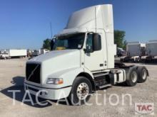 2013 Volvo VNM Day Cab