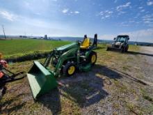 2019 John Deere 2025R Compact Loader Tractor 'Ride & Drive'