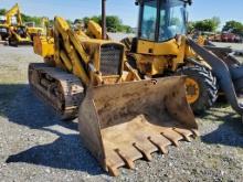 John Deere 450 Crawler Loader 'Runs & Operates'