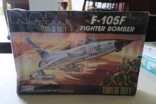 2 Model Airplane Kits