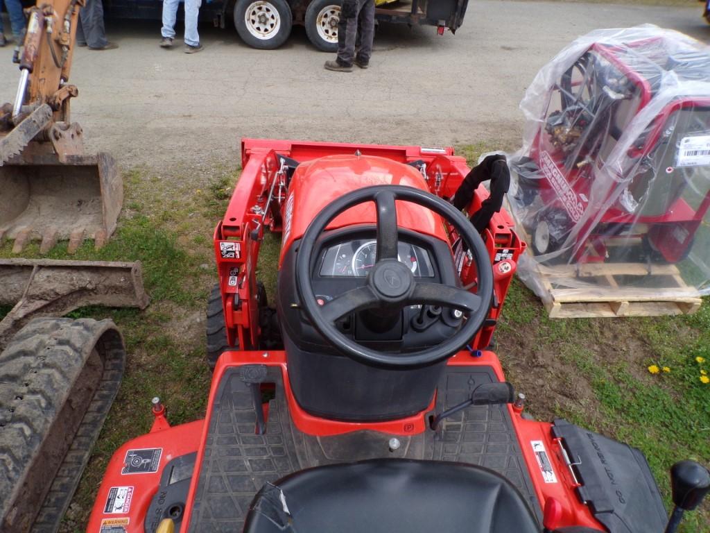 Kubota BX2380 4 WD Sub-Compact with LA344 Loader, 60'' Mower Deck, Hydro, S