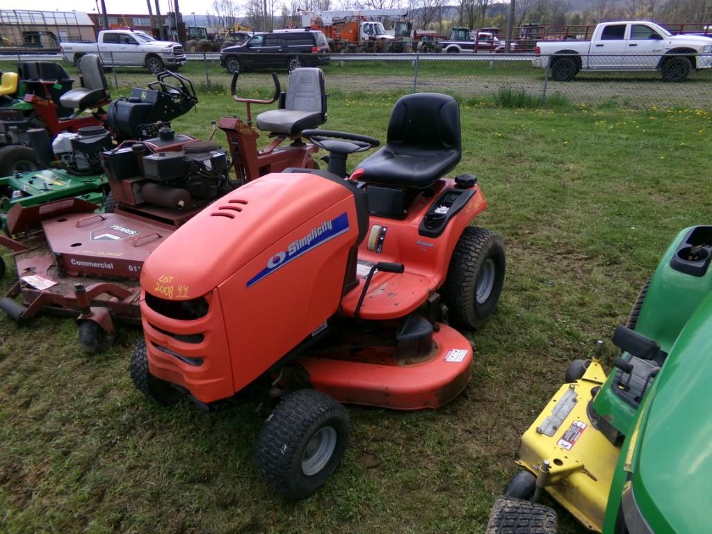 Simplicity Regent Mower w/50'' Deck, 24 HP Briggs & Stratton Engine  (4721)