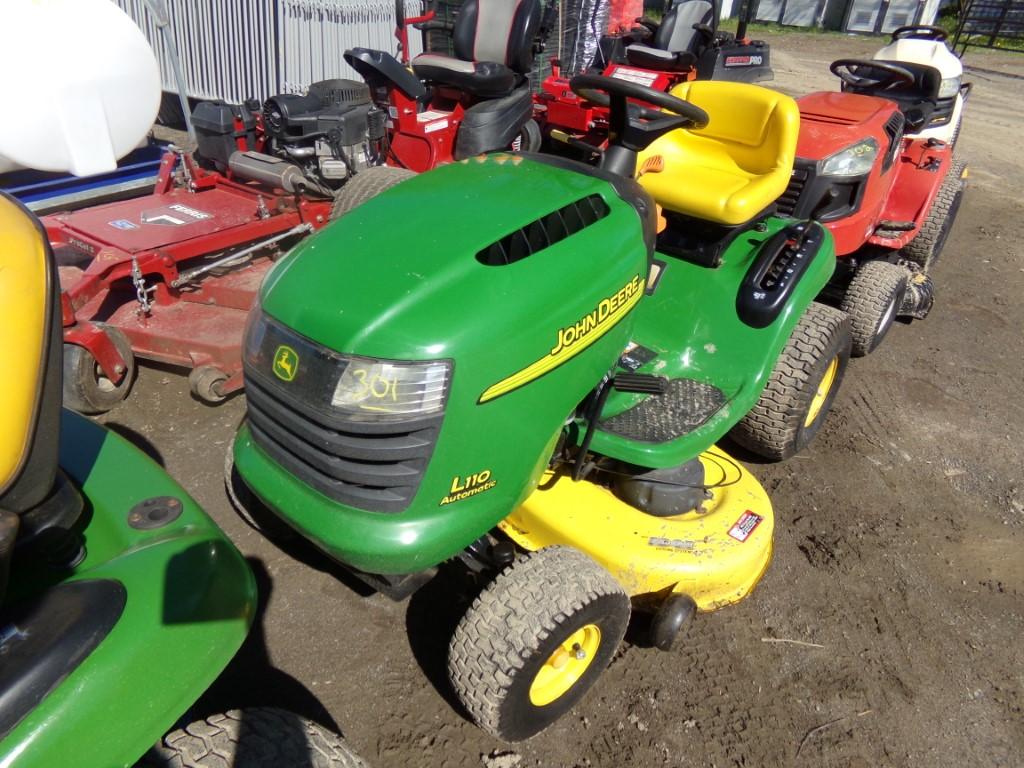 John Deere L110 Automatic with 42'' Deck, 47.5 HP Kohler, Hydro, 279 Hrs. S