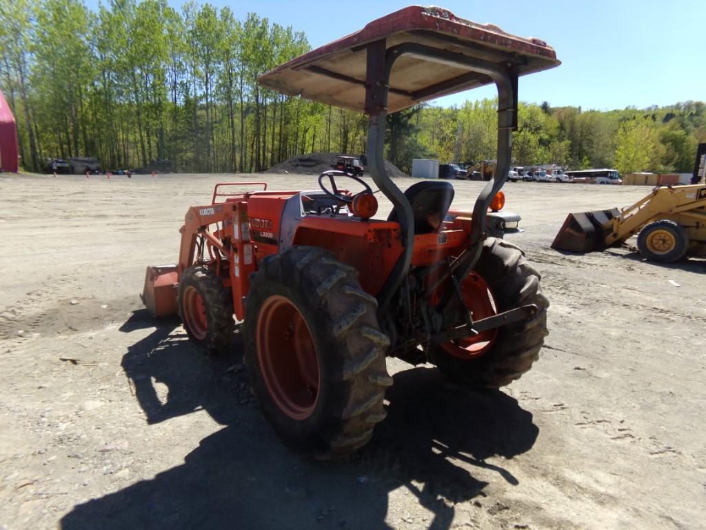 Kubota L3300 4 WD Tractor with LA480 Loader, 60'' Bucket, Canopy, 3 PT, PTO