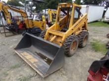 John Deere 675B Skid Steer New 72'' Bucket, Nice Rubber, 810 Hours, s/n#: 1