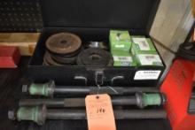CR SEAL INSTALLER KIT WITH INSULATORS