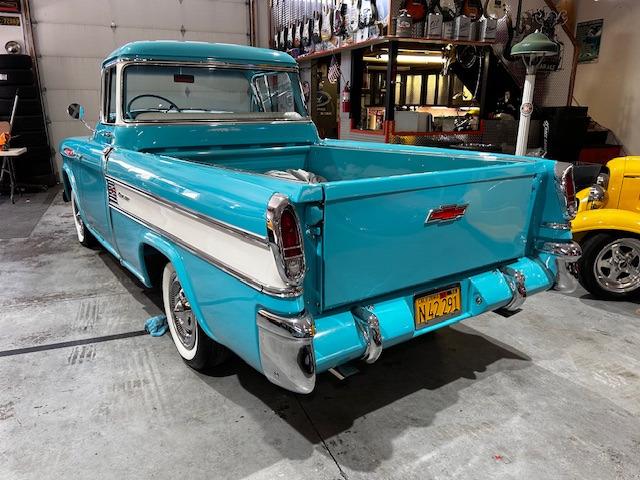 1957 Chevrolet 3124 Cameo pickup