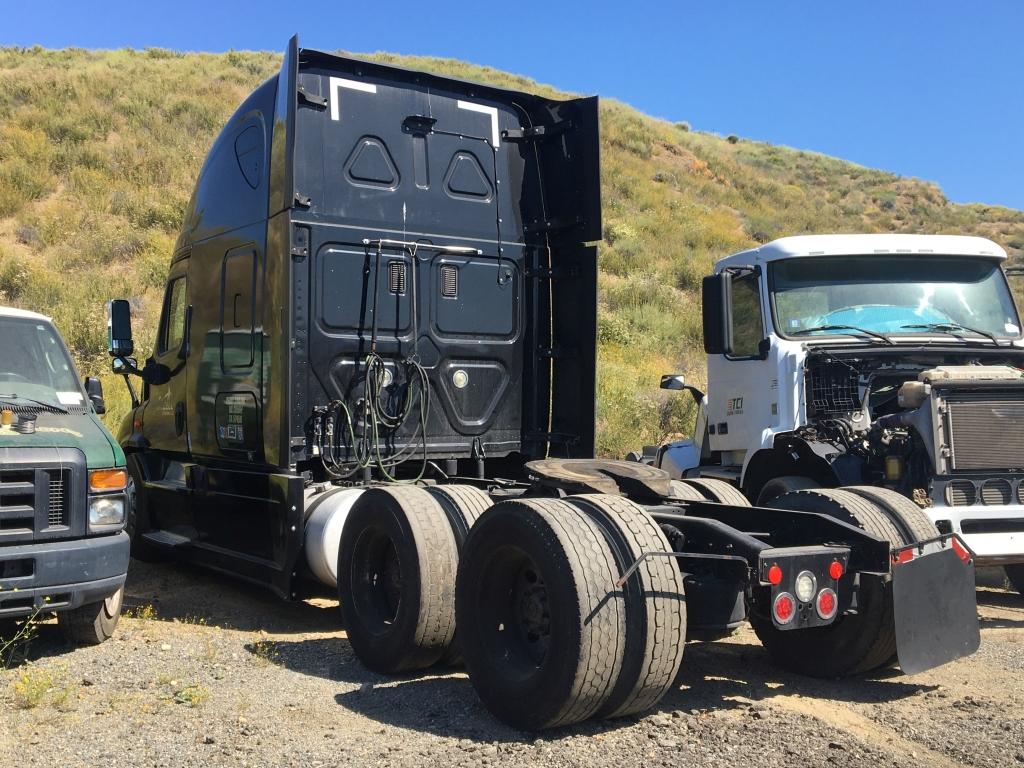 2016 Freightliner Cascadia Truck Tractor,