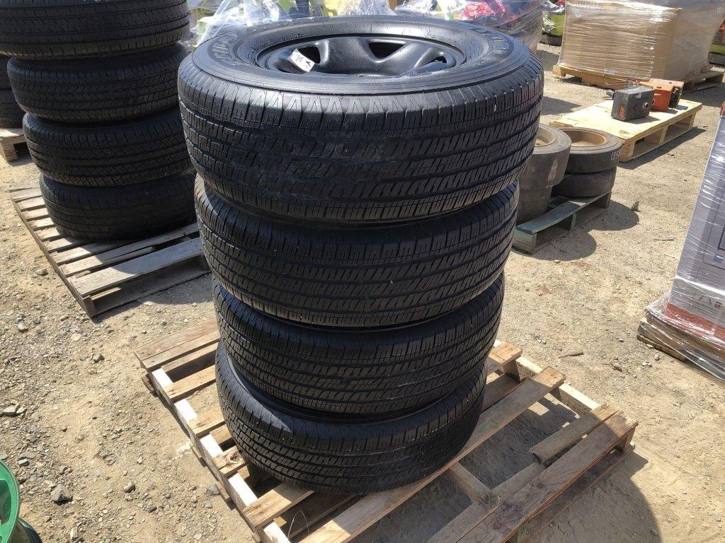 (4) Bridgestone 255/70/16 Tires & 6-Lug Rims.