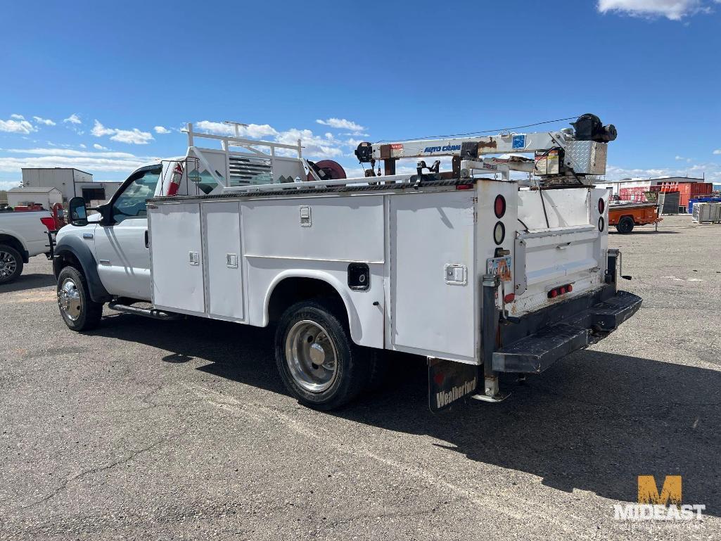 2006 Ford F-450 Pickup Truck