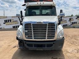 2016 FREIGHTLINER CASCADIA TANDEM AXLE DAY CAB TRUCK TRACTOR VIN: 3AKJGEDV8GSHC2145