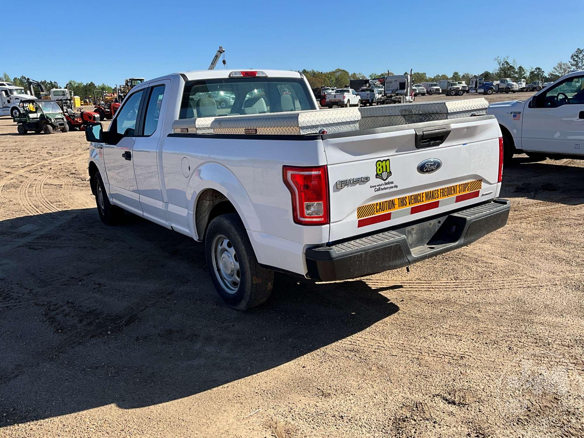 2015 FORD F-150 XL  EXTENDED CAB PICKUP VIN: 1FTEX1CF7FKE78341