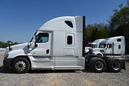 2016 Freightliner Cascadia 125 Truck