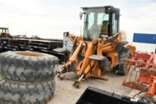 CASE 621D WHEEL LOADER