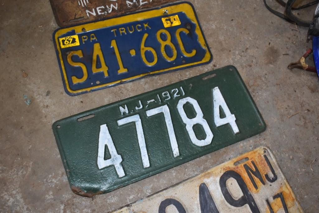 5 Vintage License Plates