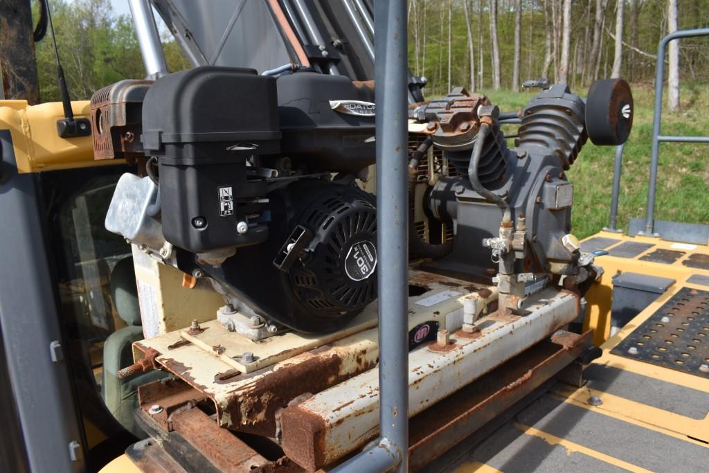 2016 John Deere 470G LC Excavator