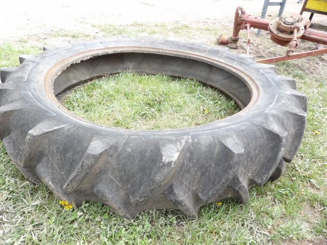 Maxi-Trac 11.2-38 Tire