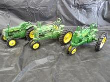 1/16 John Deere Unstyled A & BR Toy Tractors