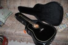 Gibson Epiphome Electar electric guitar with case, Model AJ18SCEEB, Serial No. Z99122679