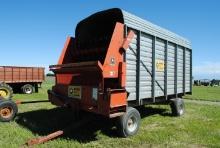 Meyers 500 Series 16' Forage wagon on 12-ton running gear, 12.5L tires, fold down extension, 4 beate