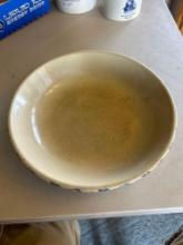 Sponge ware crock bowl (nice)......Shipping