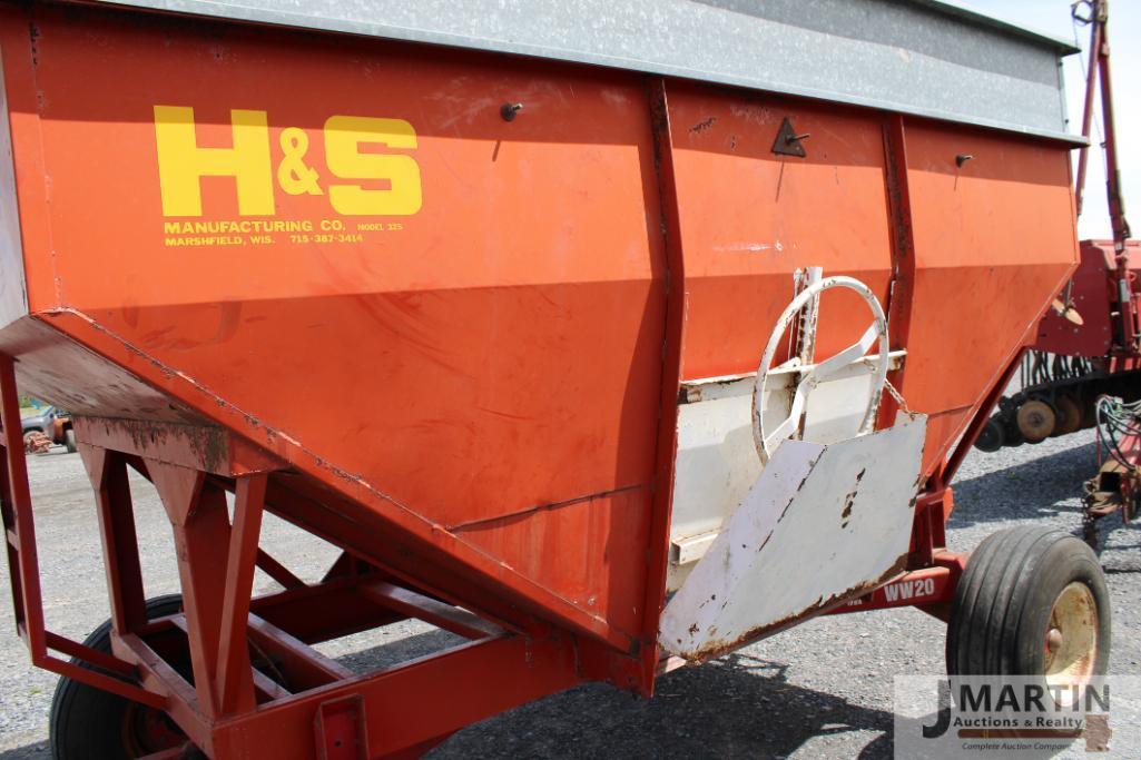 H&S 300bu gravity wagon