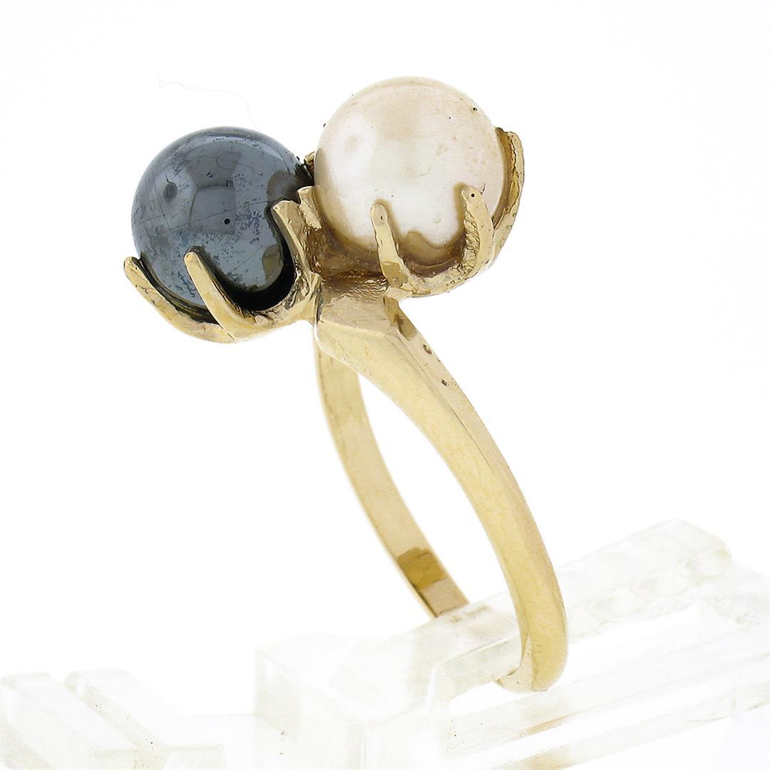 Estate 14K Gold 7.3mm Black & White Dual Cultured Pearl Polished Bypass Ring