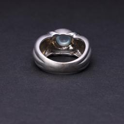 Heavy 18K White Gold & Blue Lace Agate Cabochon Ring