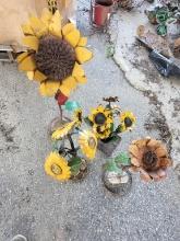 (4) Sunflower Yard Art