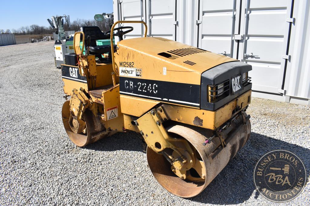 1999 CATERPILLAR CB-224C 25943