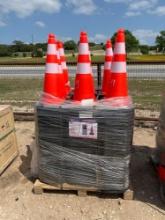 250 - 29'' Traffic Safety Cones 250 TIMES THE MONEY MUST TAKE ALL 31.06.005