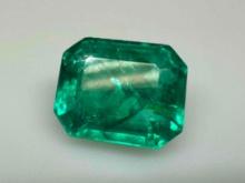 Stunning 10.1ct Emerald Cut Emerald Gemstone Radioactive Glow