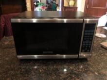 Black and Decker .7 cu ft Microwave